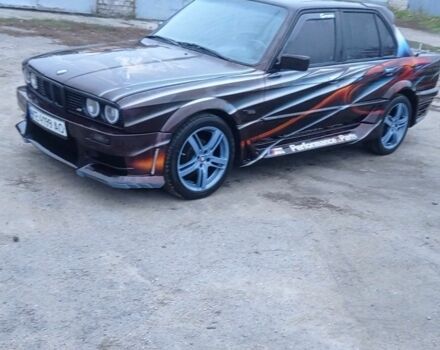 Чорний БМВ 3 Серія, об'ємом двигуна 2 л та пробігом 222 тис. км за 8500 $, фото 4 на Automoto.ua