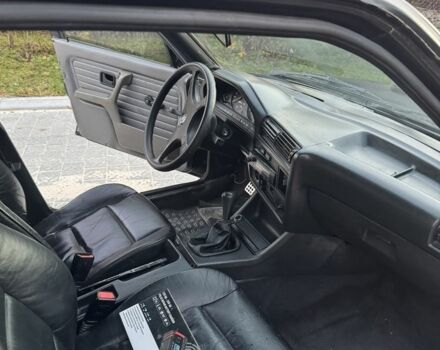 Черный БМВ 3 Серия, объемом двигателя 1.6 л и пробегом 300 тыс. км за 1300 $, фото 6 на Automoto.ua