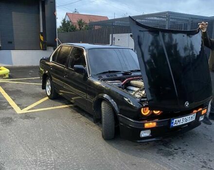 Чорний БМВ 3 Серія, об'ємом двигуна 1.8 л та пробігом 1 тис. км за 2500 $, фото 2 на Automoto.ua