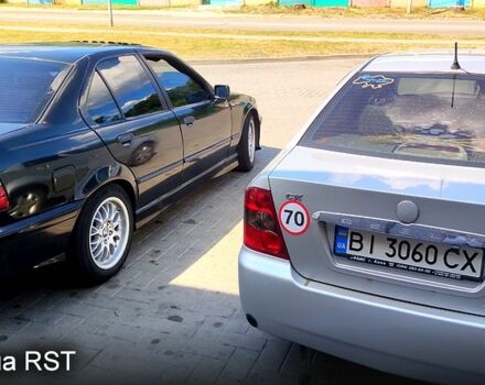 Черный БМВ 3 Серия, объемом двигателя 1.8 л и пробегом 416 тыс. км за 3300 $, фото 12 на Automoto.ua