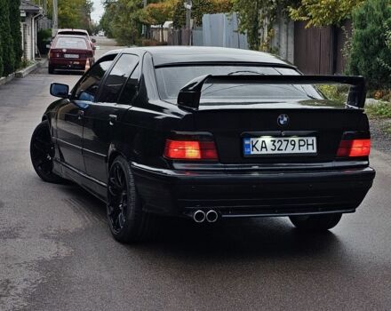 Чорний БМВ 3 Серія, об'ємом двигуна 2.5 л та пробігом 180 тис. км за 4100 $, фото 11 на Automoto.ua