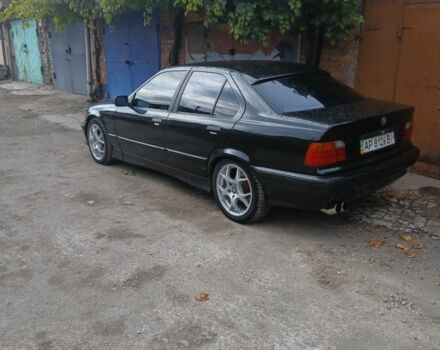 Черный БМВ 3 Серия, объемом двигателя 0 л и пробегом 529 тыс. км за 3700 $, фото 6 на Automoto.ua