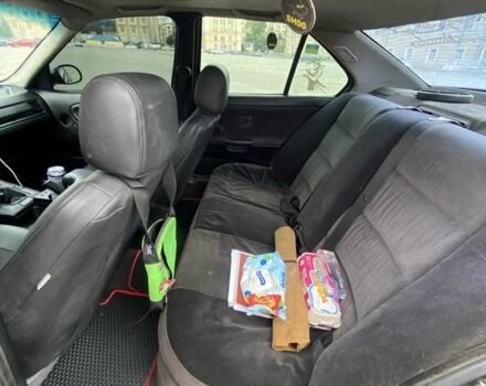 Черный БМВ 3 Серия, объемом двигателя 1.8 л и пробегом 300 тыс. км за 4000 $, фото 7 на Automoto.ua