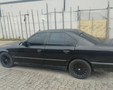 Черный БМВ 3 Серия, объемом двигателя 2 л и пробегом 640 тыс. км за 2500 $, фото 3 на Automoto.ua