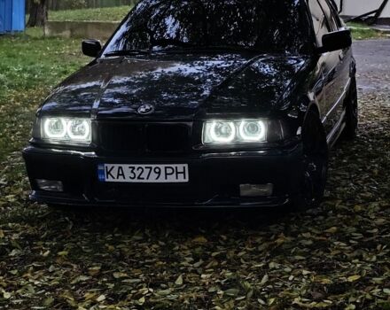Чорний БМВ 3 Серія, об'ємом двигуна 2.5 л та пробігом 180 тис. км за 4100 $, фото 2 на Automoto.ua