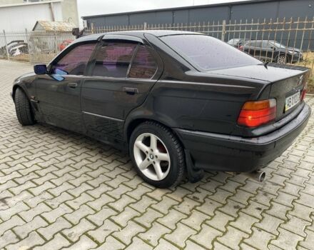 Черный БМВ 3 Серия, объемом двигателя 1.6 л и пробегом 300 тыс. км за 1700 $, фото 2 на Automoto.ua