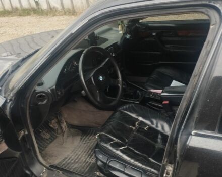 Черный БМВ 3 Серия, объемом двигателя 2 л и пробегом 640 тыс. км за 2500 $, фото 4 на Automoto.ua