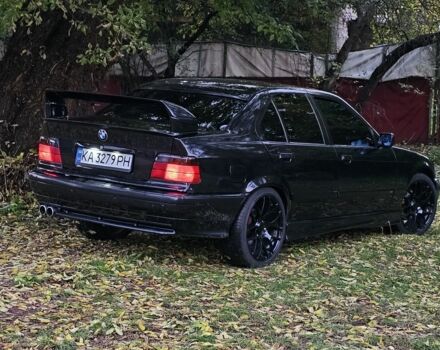 Чорний БМВ 3 Серія, об'ємом двигуна 2.5 л та пробігом 180 тис. км за 4100 $, фото 6 на Automoto.ua