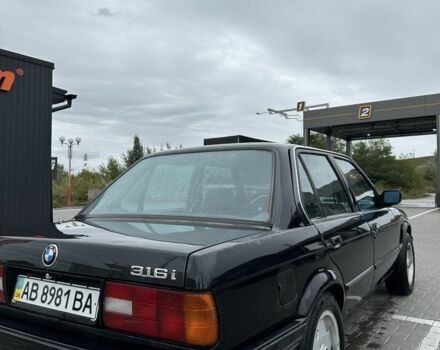 Черный БМВ 3 Серия, объемом двигателя 1.6 л и пробегом 194 тыс. км за 5500 $, фото 6 на Automoto.ua