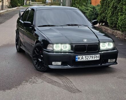 Чорний БМВ 3 Серія, об'ємом двигуна 2.5 л та пробігом 180 тис. км за 4100 $, фото 7 на Automoto.ua