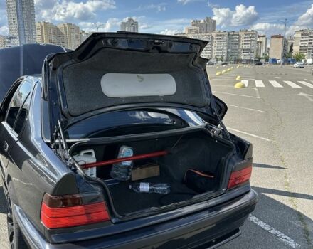 Черный БМВ 3 Серия, объемом двигателя 2.5 л и пробегом 190 тыс. км за 4600 $, фото 7 на Automoto.ua