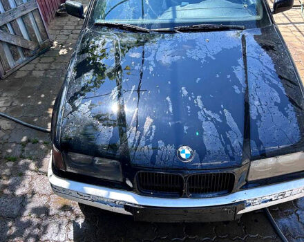 Черный БМВ 3 Серия, объемом двигателя 2.5 л и пробегом 200 тыс. км за 2500 $, фото 3 на Automoto.ua