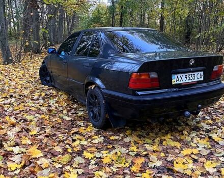 Черный БМВ 3 Серия, объемом двигателя 1.8 л и пробегом 240 тыс. км за 2300 $, фото 2 на Automoto.ua