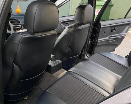 Чорний БМВ 3 Серія, об'ємом двигуна 1.6 л та пробігом 390 тис. км за 3350 $, фото 14 на Automoto.ua