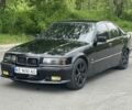Черный БМВ 3 Серия, объемом двигателя 1.8 л и пробегом 380 тыс. км за 3200 $, фото 1 на Automoto.ua