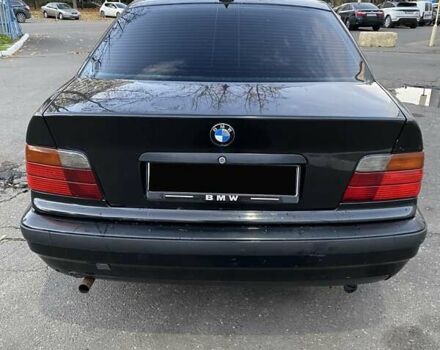 Чорний БМВ 3 Серія, об'ємом двигуна 1.6 л та пробігом 390 тис. км за 3350 $, фото 7 на Automoto.ua