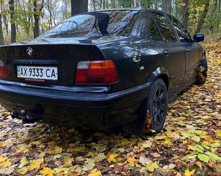 Черный БМВ 3 Серия, объемом двигателя 1.8 л и пробегом 240 тыс. км за 2300 $, фото 3 на Automoto.ua