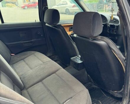 Черный БМВ 3 Серия, объемом двигателя 1.6 л и пробегом 200 тыс. км за 1850 $, фото 12 на Automoto.ua