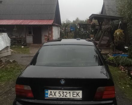 Черный БМВ 3 Серия, объемом двигателя 2.5 л и пробегом 300 тыс. км за 1209 $, фото 3 на Automoto.ua