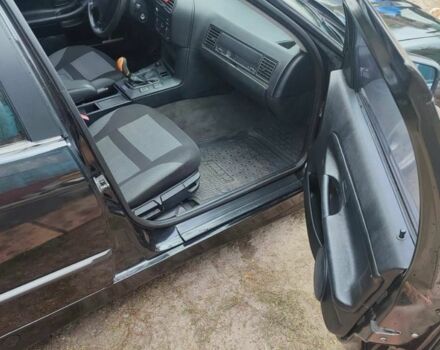 Черный БМВ 3 Серия, объемом двигателя 1.6 л и пробегом 3 тыс. км за 3064 $, фото 5 на Automoto.ua