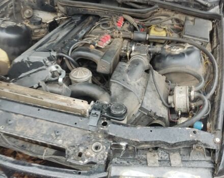 Черный БМВ 3 Серия, объемом двигателя 2.5 л и пробегом 360 тыс. км за 1650 $, фото 11 на Automoto.ua