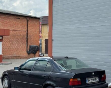 Черный БМВ 3 Серия, объемом двигателя 1.6 л и пробегом 200 тыс. км за 1850 $, фото 5 на Automoto.ua