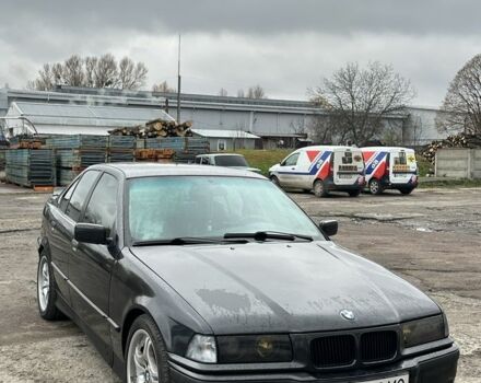 Черный БМВ 3 Серия, объемом двигателя 2.5 л и пробегом 390 тыс. км за 3600 $, фото 12 на Automoto.ua