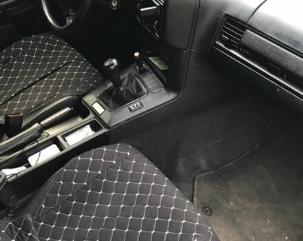 Чорний БМВ 3 Серія, об'ємом двигуна 1.8 л та пробігом 252 тис. км за 2400 $, фото 3 на Automoto.ua