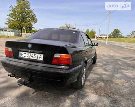 Черный БМВ 3 Серия, объемом двигателя 1.78 л и пробегом 130 тыс. км за 3000 $, фото 5 на Automoto.ua