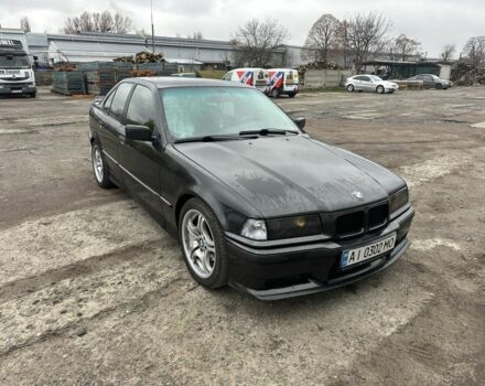 Черный БМВ 3 Серия, объемом двигателя 2.5 л и пробегом 390 тыс. км за 3600 $, фото 6 на Automoto.ua