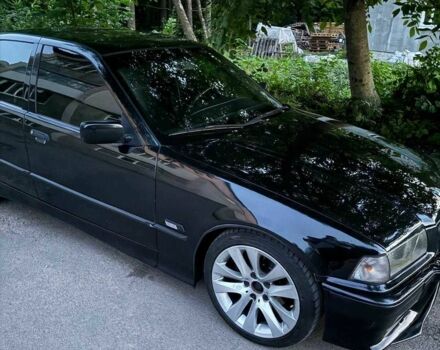 Черный БМВ 3 Серия, объемом двигателя 2.5 л и пробегом 453 тыс. км за 3300 $, фото 9 на Automoto.ua