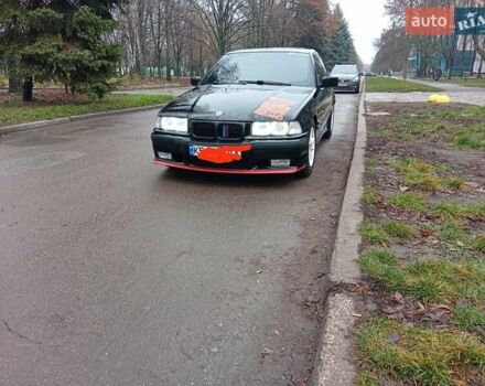 Черный БМВ 3 Серия, объемом двигателя 2.5 л и пробегом 400 тыс. км за 3906 $, фото 13 на Automoto.ua