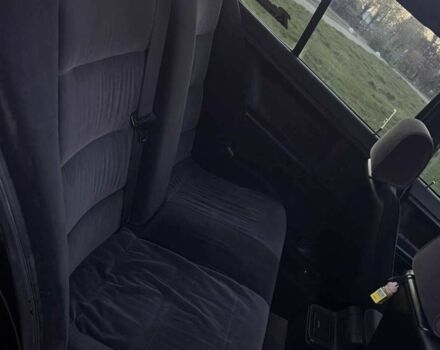 Черный БМВ 3 Серия, объемом двигателя 2.5 л и пробегом 453 тыс. км за 3300 $, фото 7 на Automoto.ua