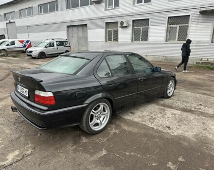 Черный БМВ 3 Серия, объемом двигателя 2.5 л и пробегом 390 тыс. км за 3600 $, фото 9 на Automoto.ua