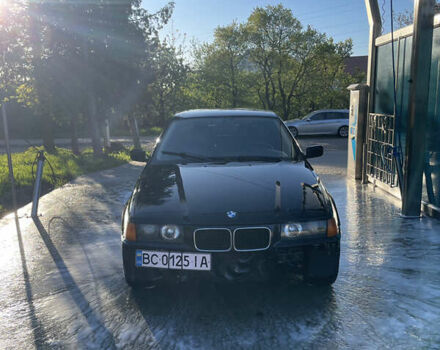 Черный БМВ 3 Серия, объемом двигателя 1.99 л и пробегом 245 тыс. км за 5200 $, фото 22 на Automoto.ua