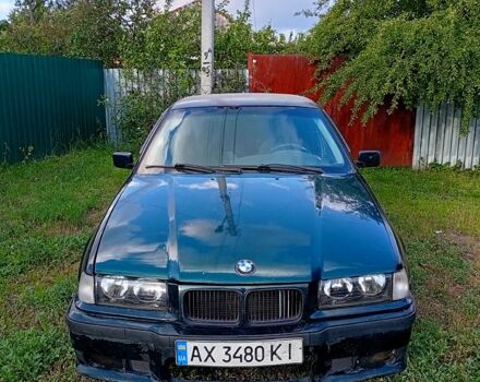 Чорний БМВ 3 Серія, об'ємом двигуна 1.8 л та пробігом 299 тис. км за 1900 $, фото 1 на Automoto.ua