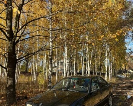 Чорний БМВ 3 Серія, об'ємом двигуна 1.8 л та пробігом 236 тис. км за 1100 $, фото 2 на Automoto.ua