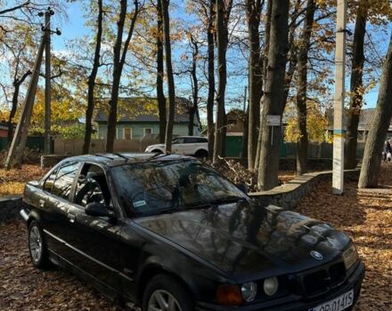 Чорний БМВ 3 Серія, об'ємом двигуна 1.8 л та пробігом 236 тис. км за 1100 $, фото 1 на Automoto.ua