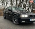 Черный БМВ 3 Серия, объемом двигателя 1.99 л и пробегом 420 тыс. км за 3300 $, фото 3 на Automoto.ua