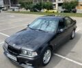 Черный БМВ 3 Серия, объемом двигателя 2 л и пробегом 510 тыс. км за 4600 $, фото 1 на Automoto.ua