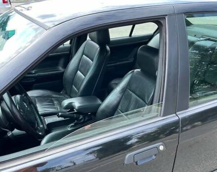 Черный БМВ 3 Серия, объемом двигателя 2 л и пробегом 510 тыс. км за 4600 $, фото 11 на Automoto.ua