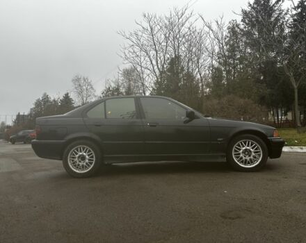 Черный БМВ 3 Серия, объемом двигателя 2 л и пробегом 435 тыс. км за 1600 $, фото 2 на Automoto.ua