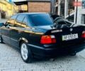 Черный БМВ 3 Серия, объемом двигателя 1.8 л и пробегом 250 тыс. км за 2850 $, фото 12 на Automoto.ua