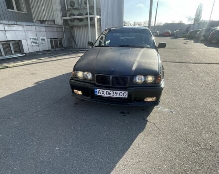 Черный БМВ 3 Серия, объемом двигателя 2 л и пробегом 300 тыс. км за 4500 $, фото 13 на Automoto.ua