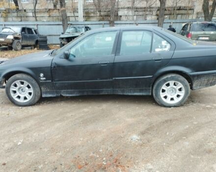 Черный БМВ 3 Серия, объемом двигателя 0 л и пробегом 250 тыс. км за 1000 $, фото 8 на Automoto.ua