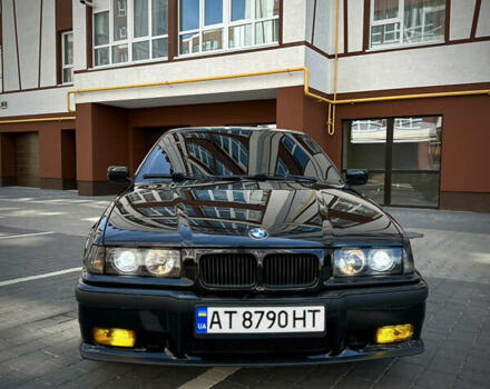 Черный БМВ 3 Серия, объемом двигателя 2 л и пробегом 185 тыс. км за 4990 $, фото 2 на Automoto.ua