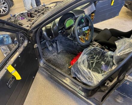 Черный БМВ 3 Серия, объемом двигателя 2 л и пробегом 20 тыс. км за 8500 $, фото 4 на Automoto.ua