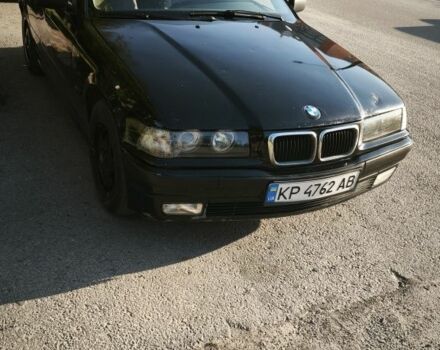 Чорний БМВ 3 Серія, об'ємом двигуна 1.8 л та пробігом 278 тис. км за 2250 $, фото 10 на Automoto.ua