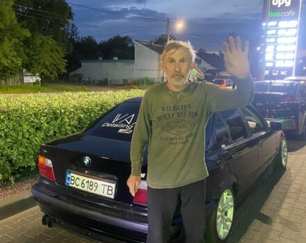 Чорний БМВ 3 Серія, об'ємом двигуна 1.6 л та пробігом 480 тис. км за 2500 $, фото 3 на Automoto.ua