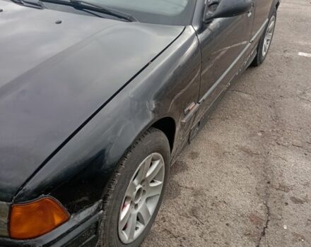 Чорний БМВ 3 Серія, об'ємом двигуна 2 л та пробігом 238 тис. км за 960 $, фото 3 на Automoto.ua